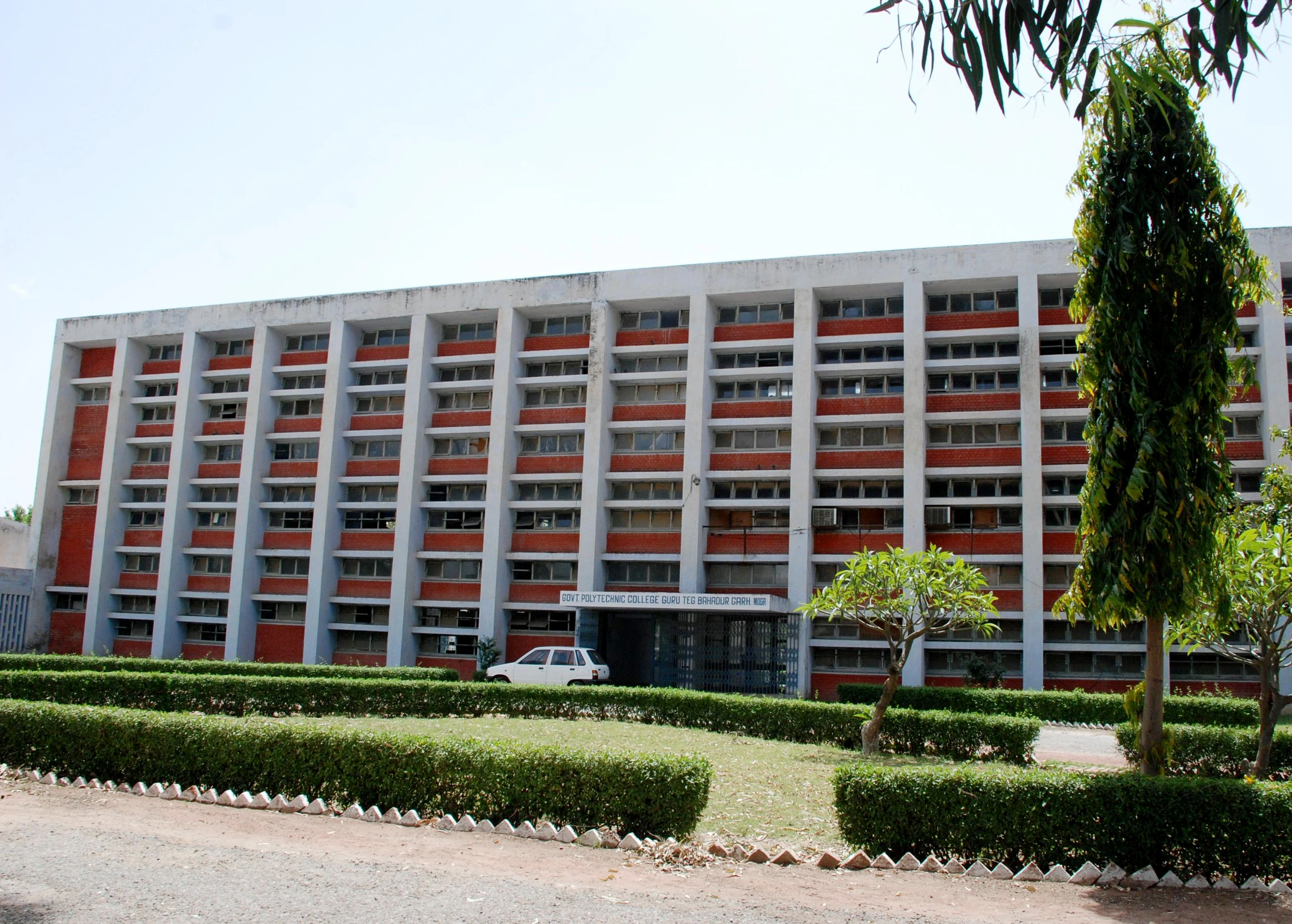 Campus-img